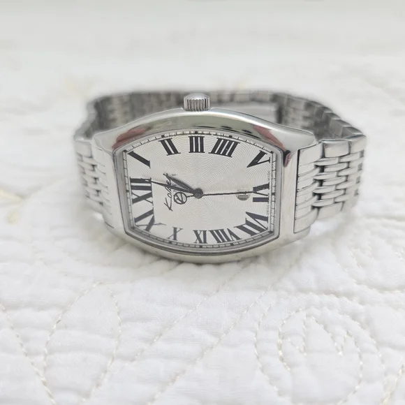 VTG Kolber Geneve Tonneau Men's Watch K8420 Silver Large Wrist Quartz Guilloche